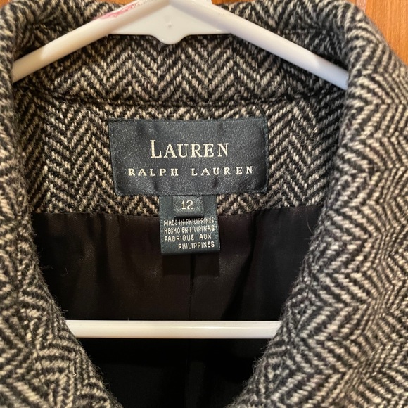 Like New! Lauren Ralph Lauren Zip Up Jacket! - Picture 3 of 14